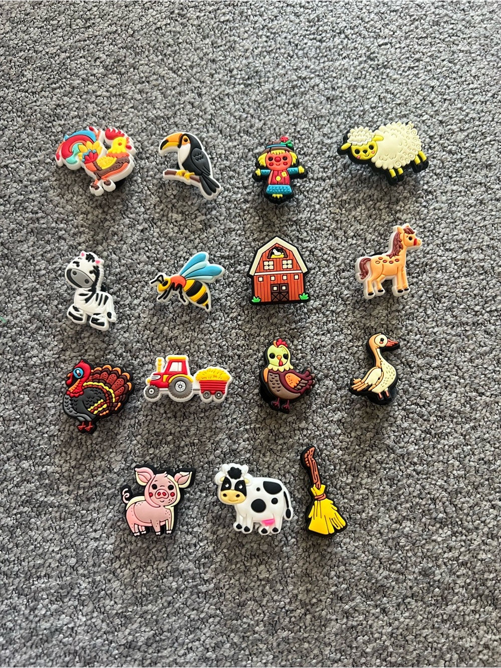 CROCS Colorful Farm & Animal Jibbitz Charms - Multicolor